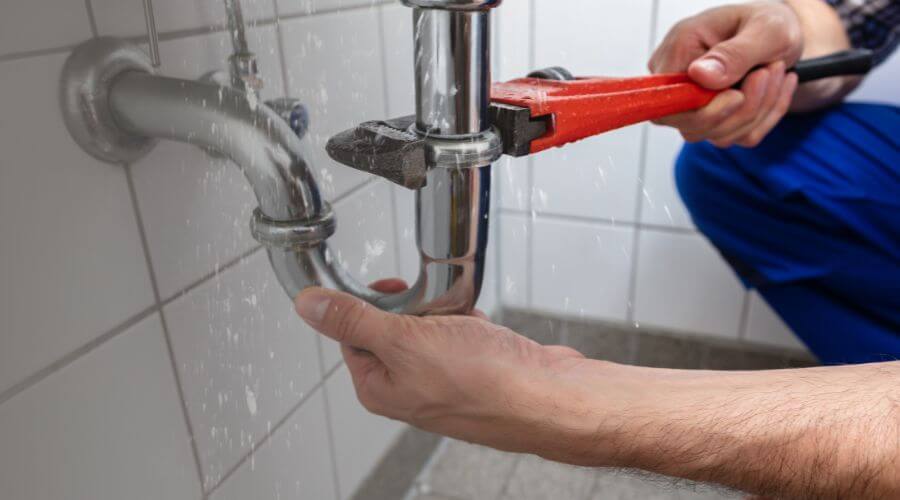 Expert burst pipe repair services in Stanfield, OR
